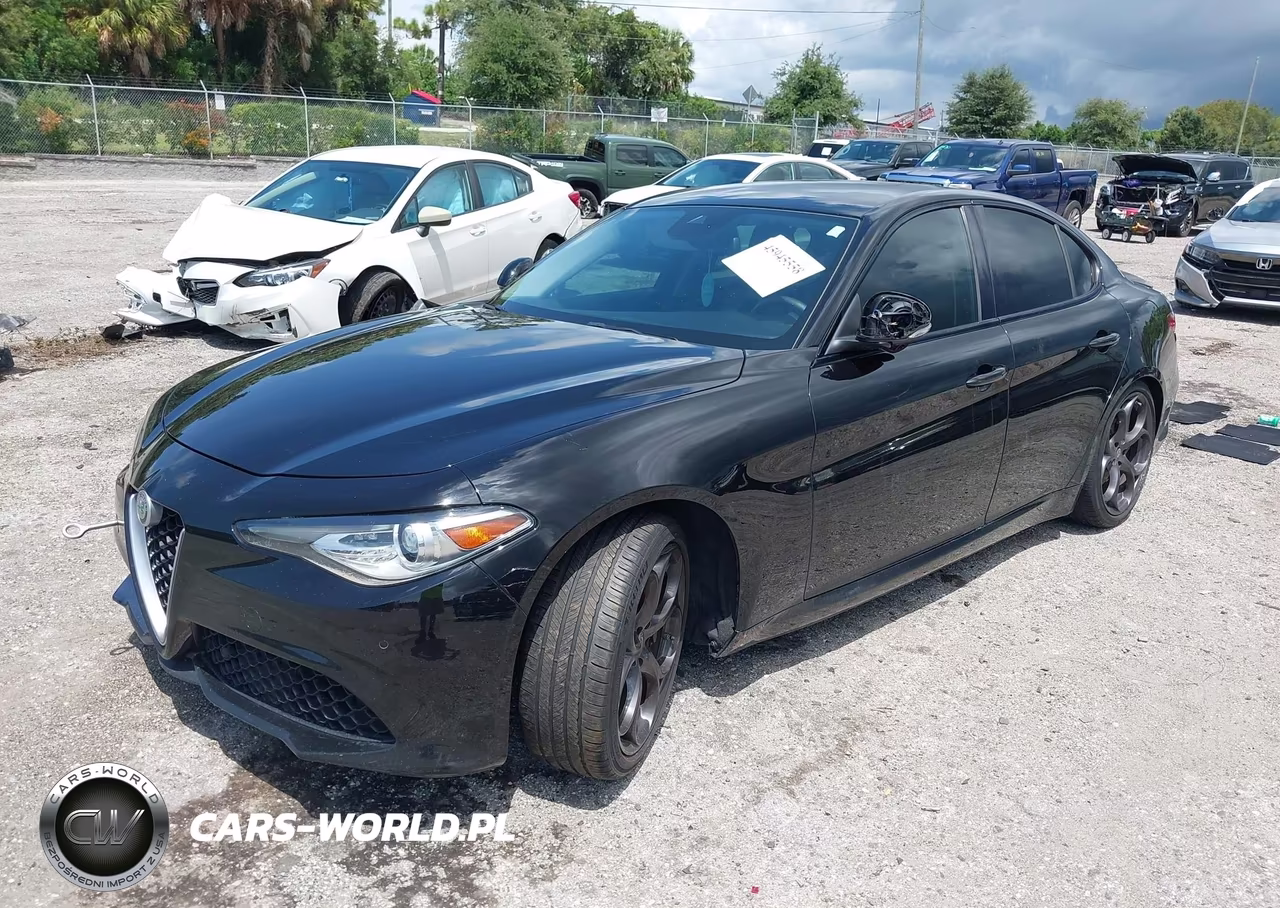 2017 Alfa Romeo Giulia Ti Rwd VIN:ZARFAECN1H7542731 - 2