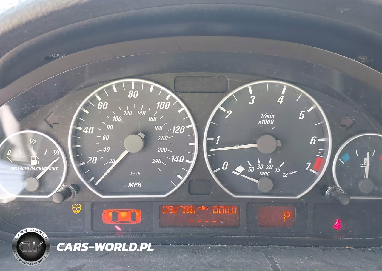 2006 BMW 330Ci VIN:WBABW53436PZ43211 - 7