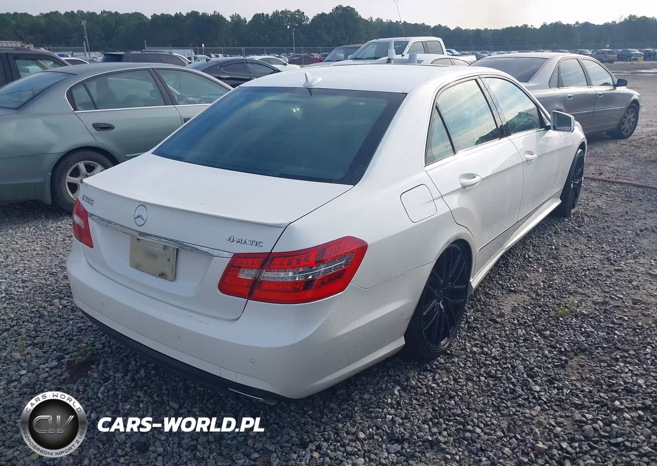 2011 Mercedes-Benz E 550 4Matic VIN:WDDHF9AB0BA495681 - 4