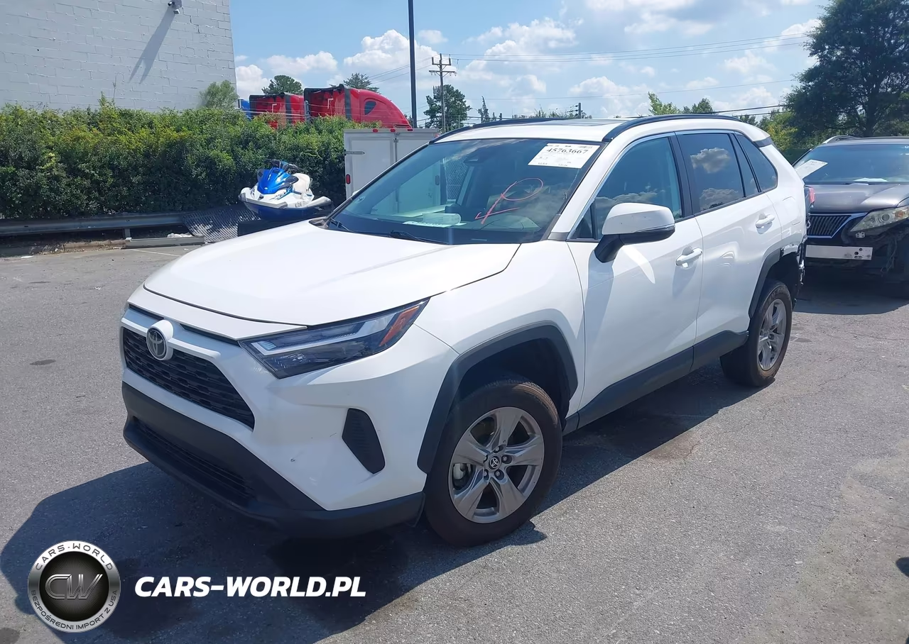 2023 Toyota Rav4 Xle VIN:2T3W1RFV4PC230811 - 2