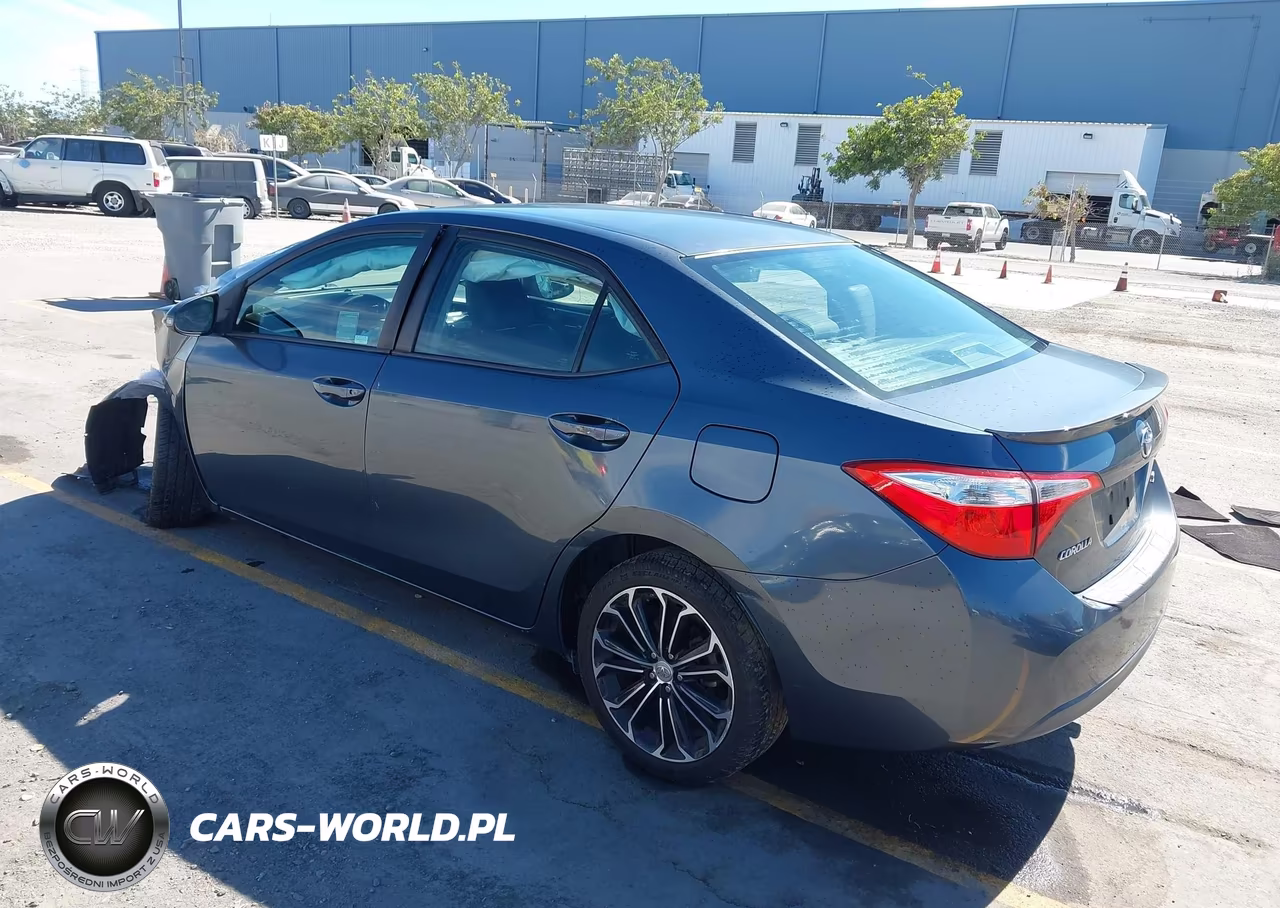 2015 Toyota Corolla S Plus VIN:2T1BURHE8FC286017 - 3
