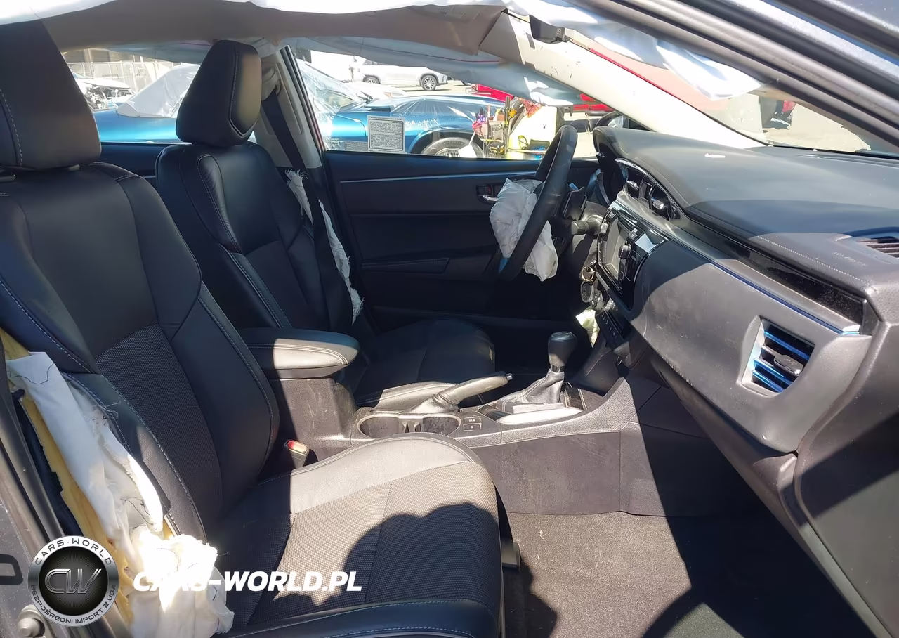 2015 Toyota Corolla S Plus VIN:2T1BURHE8FC286017 - 5