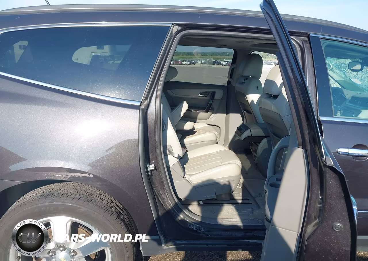 2017 Chevrolet Traverse Premier VIN:1GNKVJKD3HJ321172 - 8