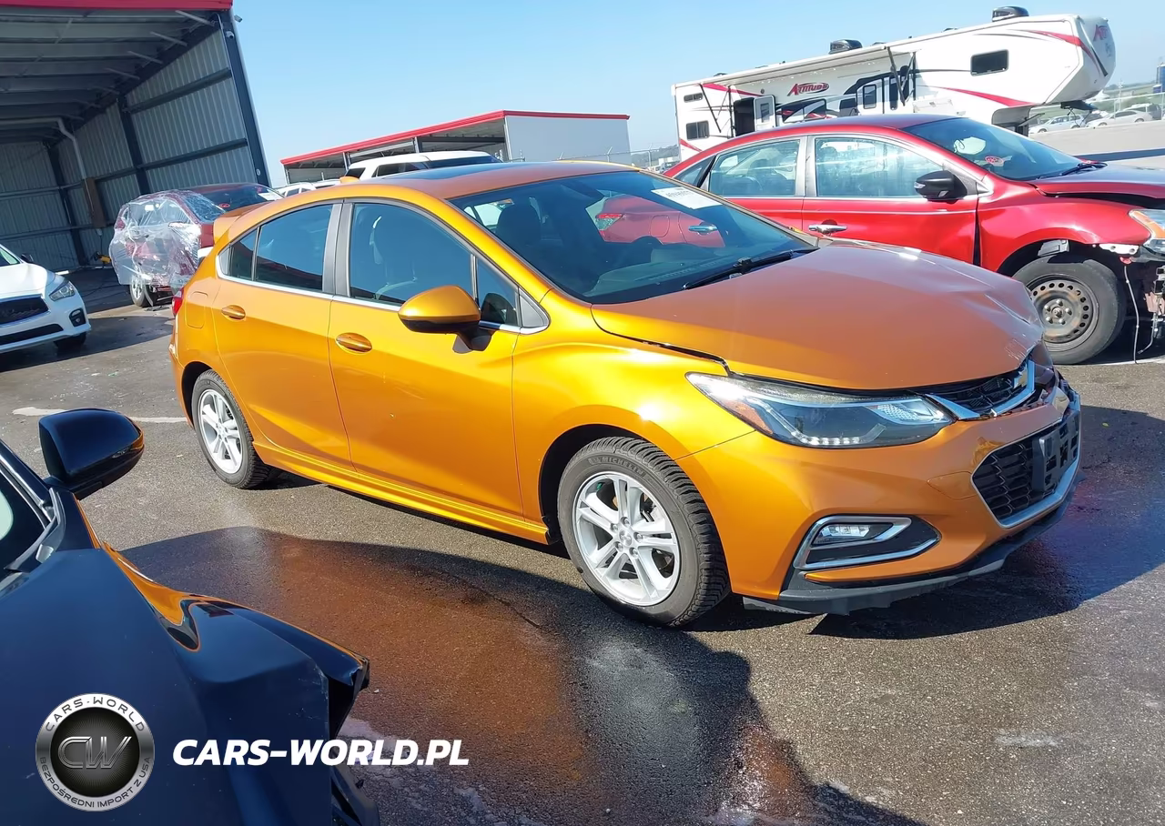 2017 Chevrolet Cruze Lt Auto – zdjęcie 1 z 18