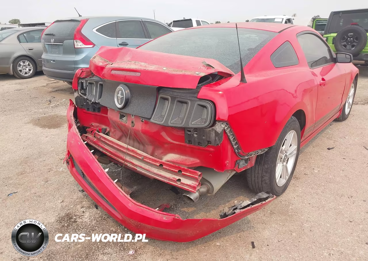 2013 Ford Mustang V6 VIN:1ZVBP8AM7D5281787 - 6