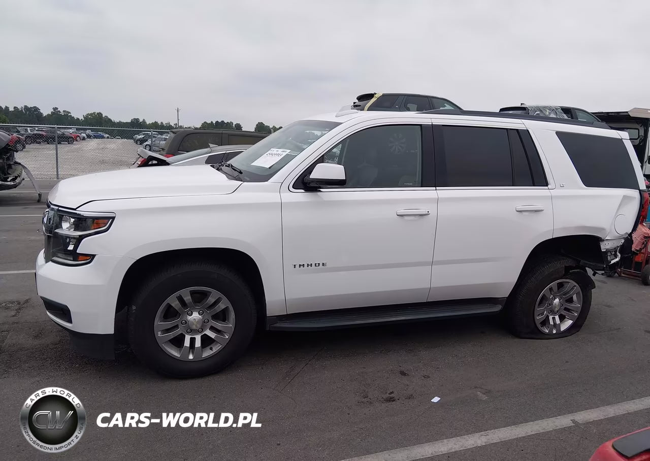 2019 Chevrolet Tahoe Lt VIN:1GNSKBKC8KR192909 - 14