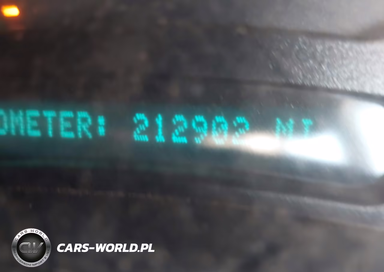 2006 Chevrolet Silverado 1500 Work Truck VIN:3GCEC14X16G239930 - 16