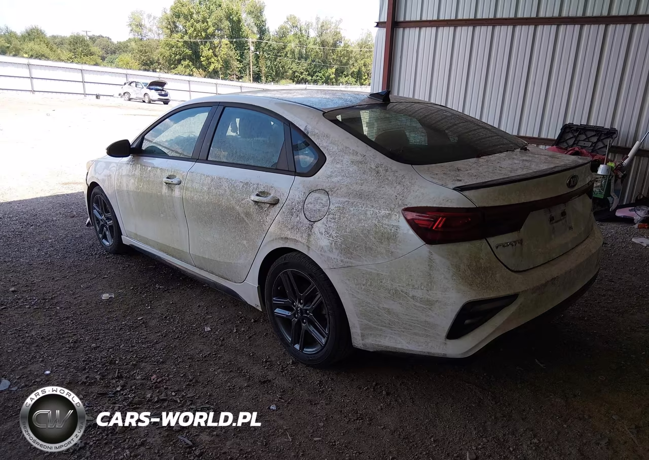 2021 Kia Forte Gt-Line VIN:3KPF34AD6ME351079 - 3