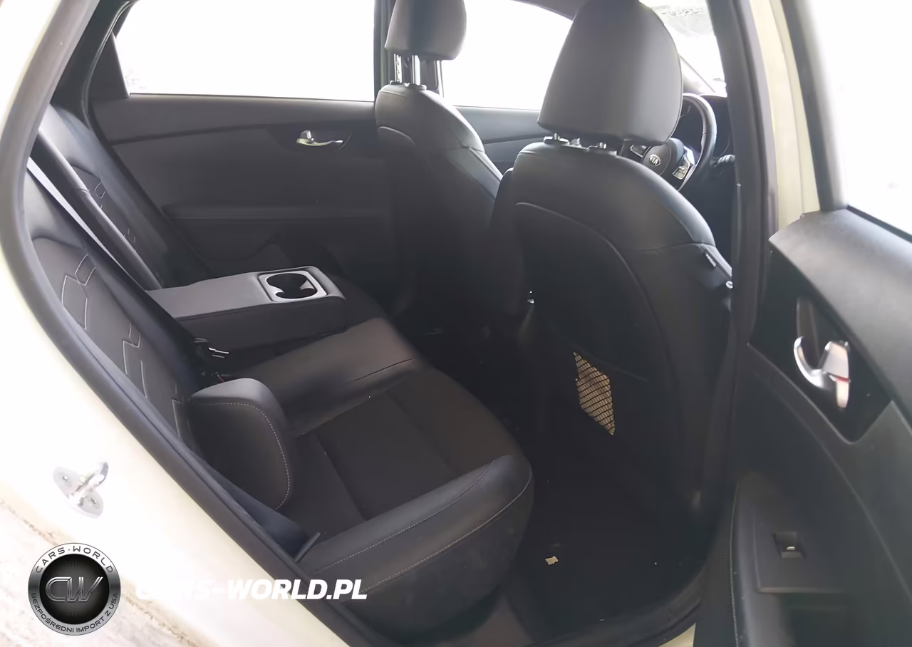 2021 Kia Forte Gt-Line VIN:3KPF34AD6ME351079 - 8