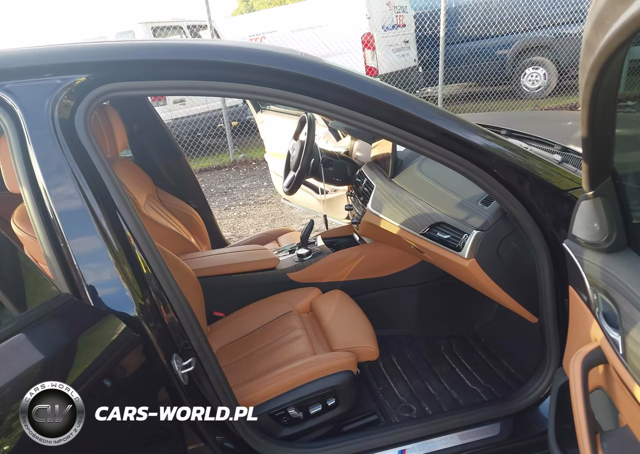 2022 BMW M550 I xDrive VIN:WBA13BK08NCL04264 - 5