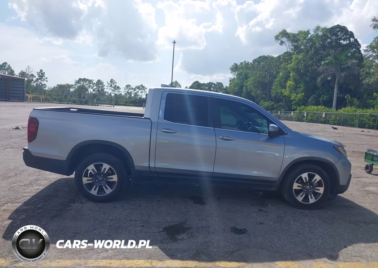 2019 Honda Ridgeline Rtl-T VIN:5FPYK3F67KB000874 - 13