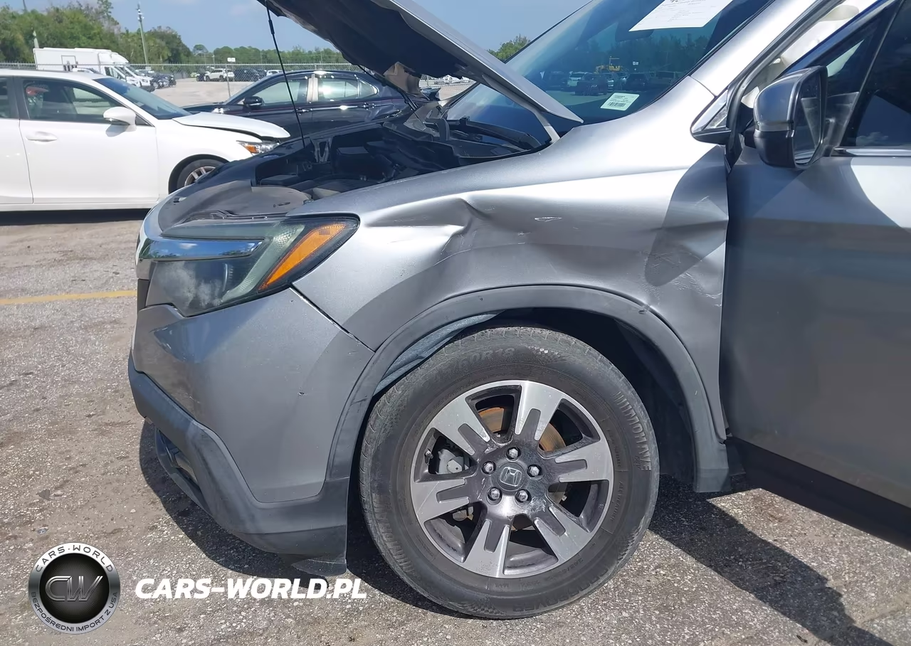 2019 Honda Ridgeline Rtl-T VIN:5FPYK3F67KB000874 - 6