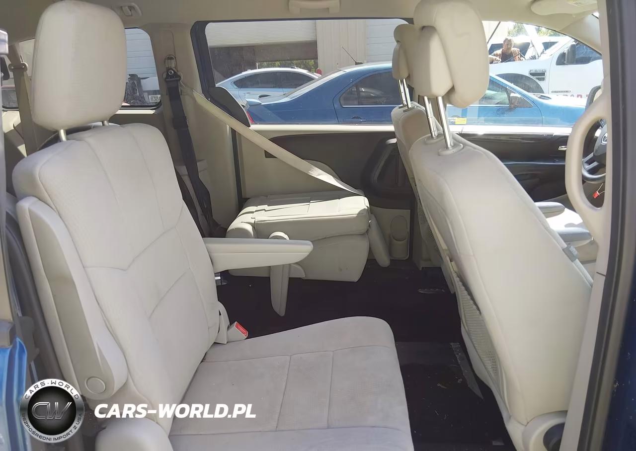 2011 Dodge Grand Caravan Express VIN:2D4RN4DGXBR727889 - 8
