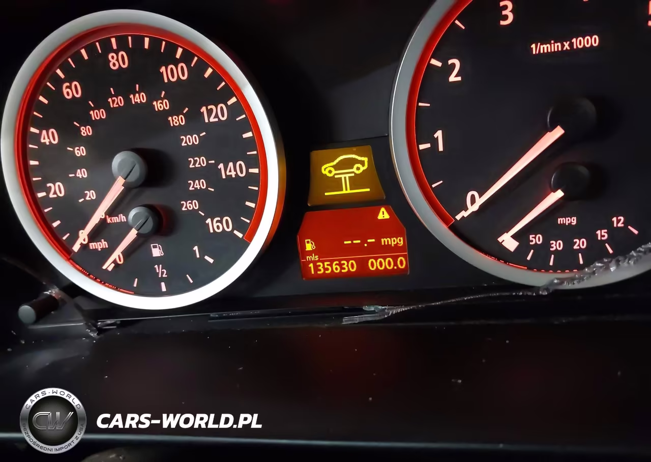 2007 BMW 525Xi VIN:WBANF33567CS41841 - 15