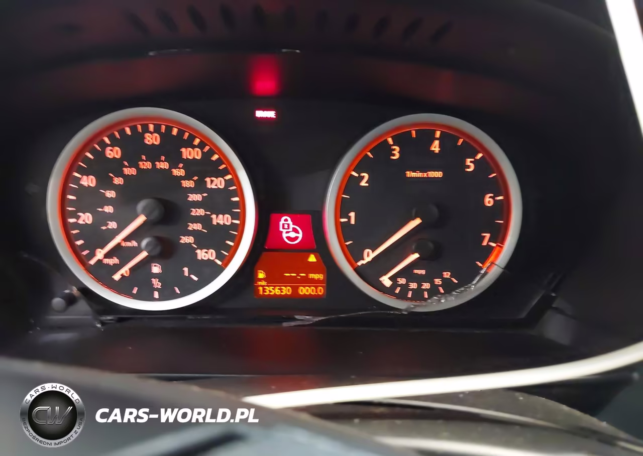 2007 BMW 525Xi VIN:WBANF33567CS41841 - 7