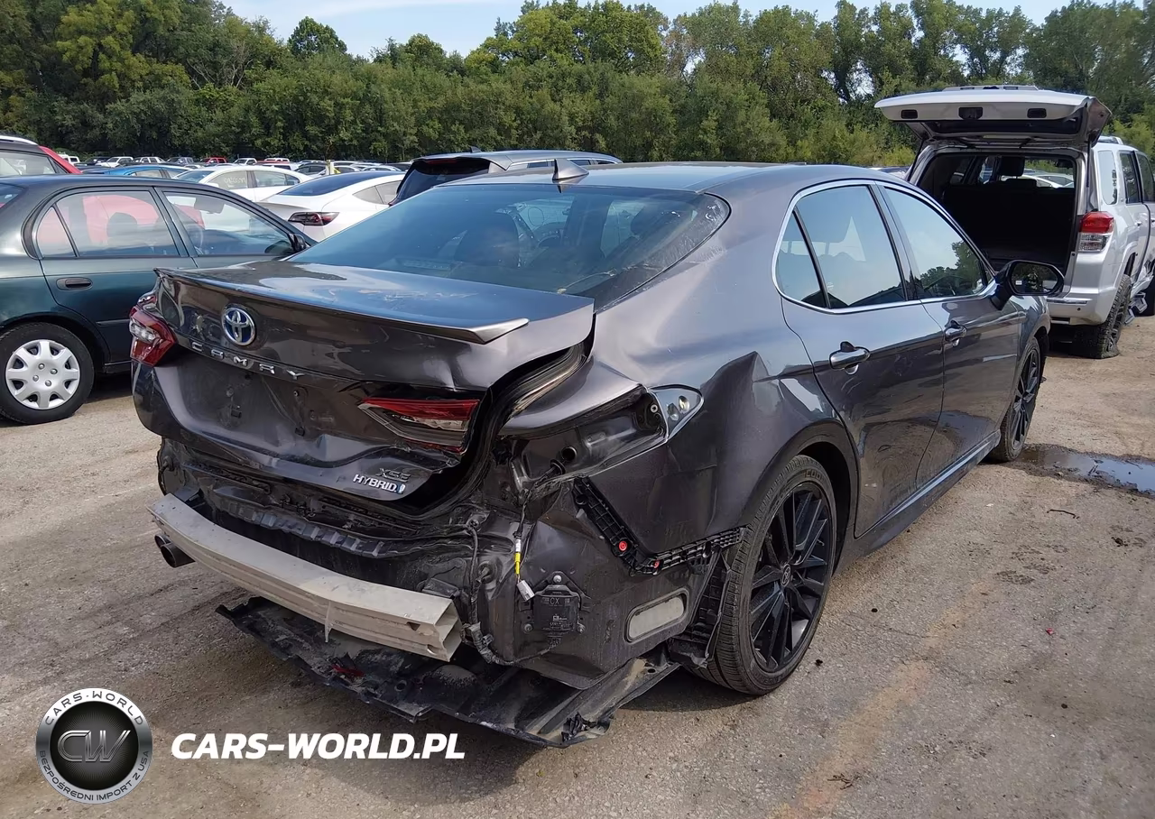 2023 Toyota Camry Xse Hybrid VIN:4T1K31AKXPU614901 - 4