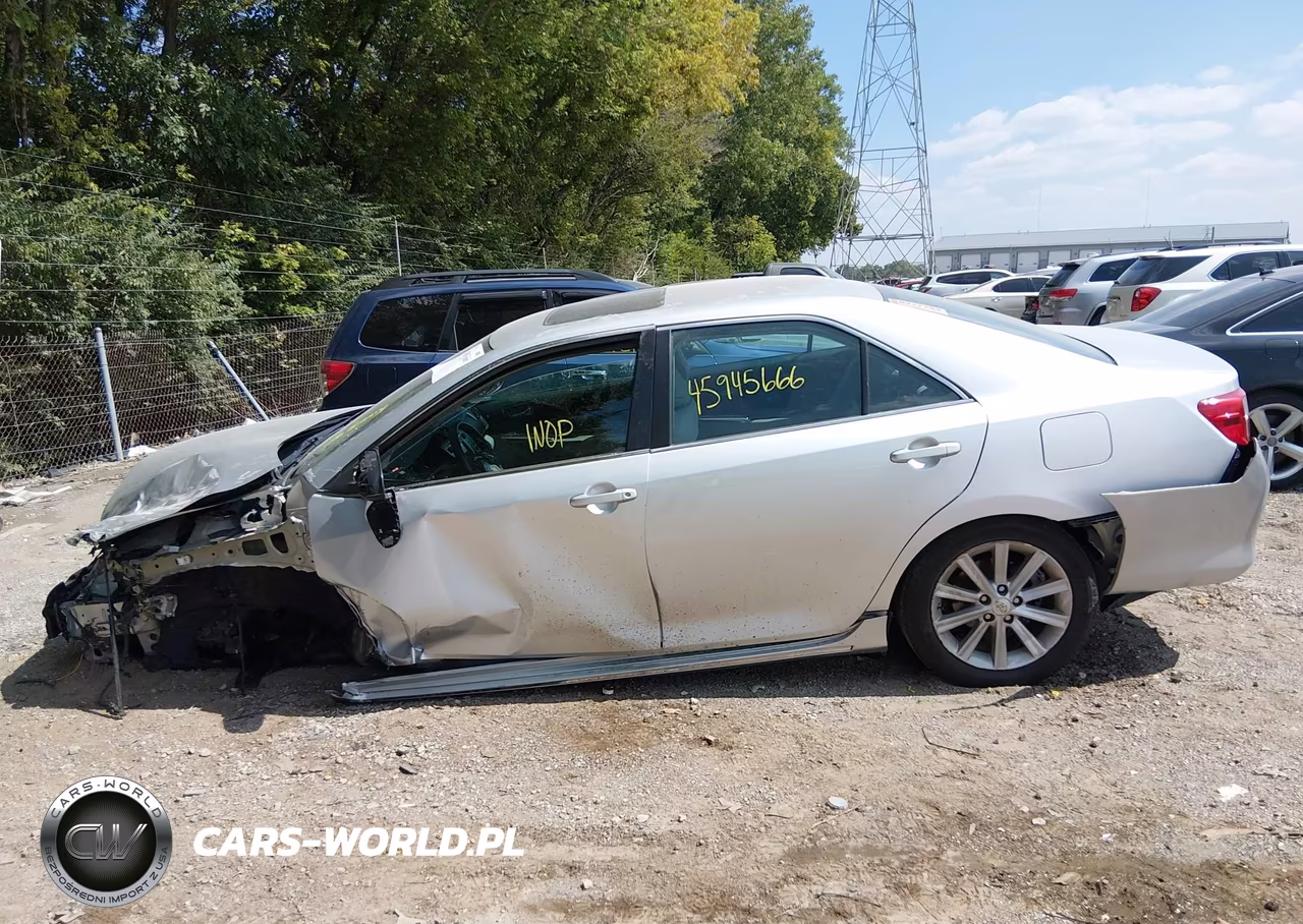 2014 Toyota Camry Xle VIN:4T4BF1FK0ER339851 - 14
