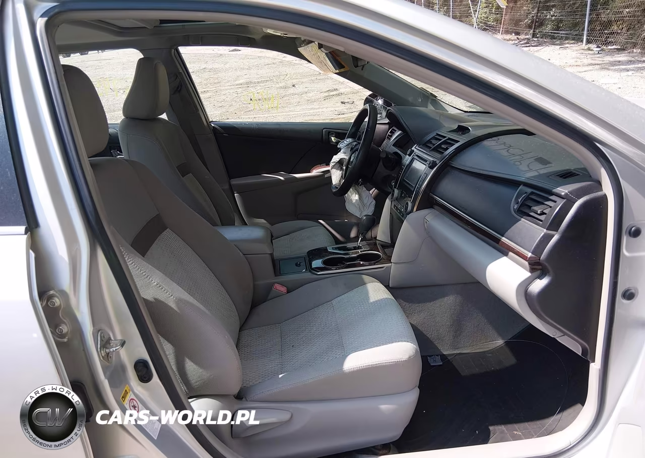2014 Toyota Camry Xle VIN:4T4BF1FK0ER339851 - 5