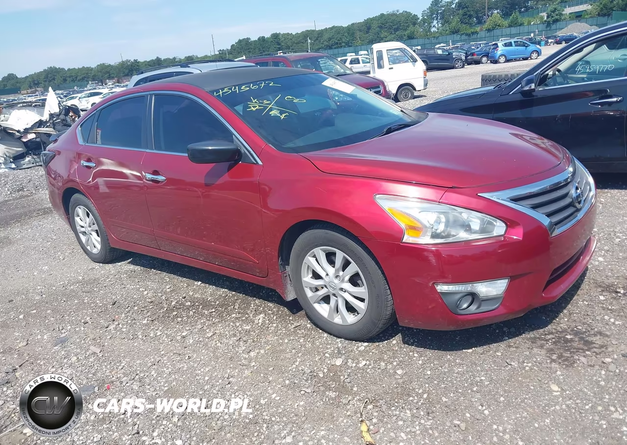 2014 Nissan Altima 2.5 S – zdjęcie 1 z 12