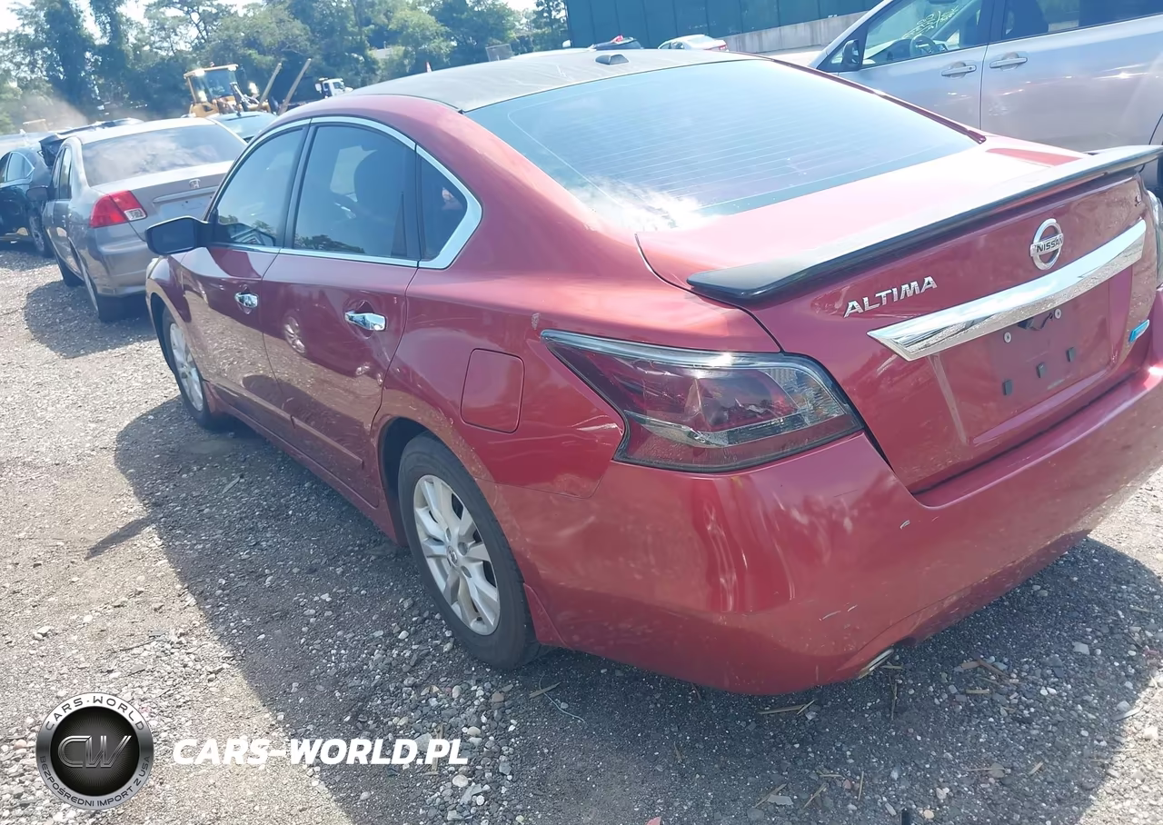 2014 Nissan Altima 2.5 S VIN:1N4AL3AP9EC281624 - 3