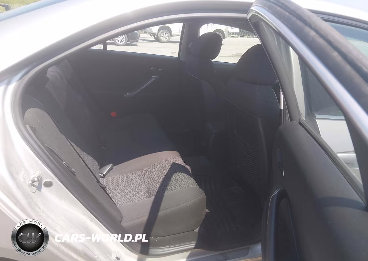 2007 Pontiac G6 VIN:1G2ZG58N774215463 - 8
