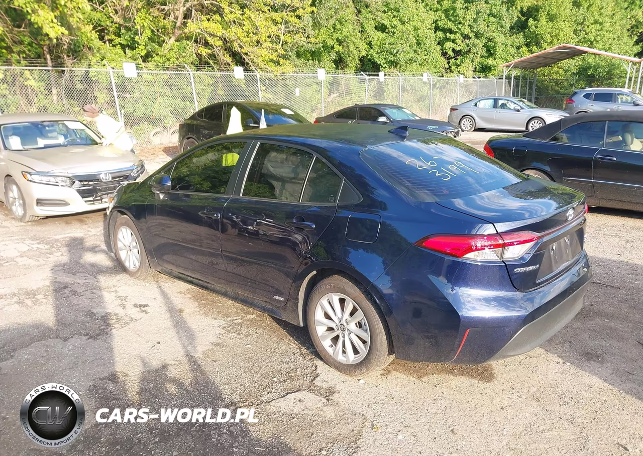 2025 Toyota Corolla Hybrid Le VIN:JTDBDMHE4S3023030 - 3