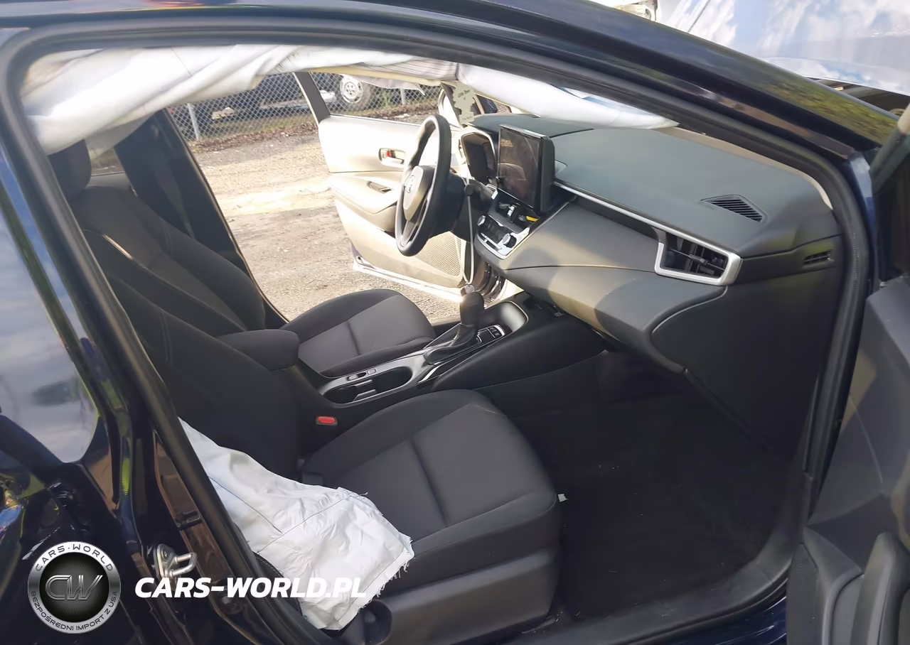 2025 Toyota Corolla Hybrid Le VIN:JTDBDMHE4S3023030 - 5