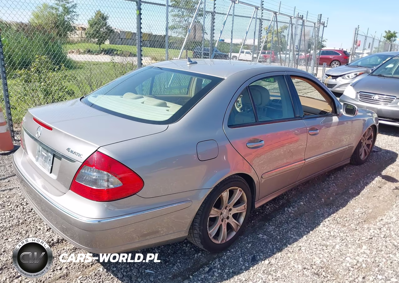2009 Mercedes-Benz E 350 4Matic VIN:WDBUF87X99B371725 - 4