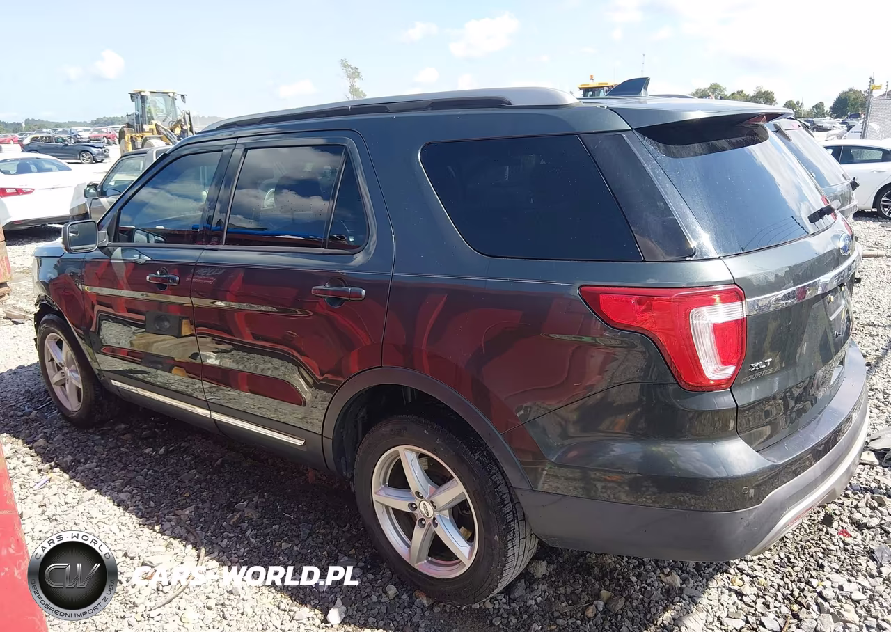 2016 Ford Explorer Xlt VIN:1FM5K7D86GGC98978 - 15