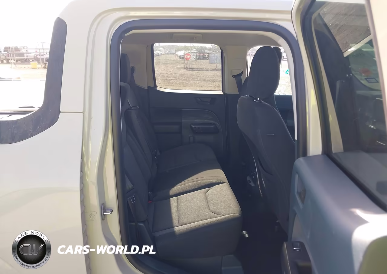2024 Ford Maverick Xlt VIN:3FTTW8J94RRA26847 - 8