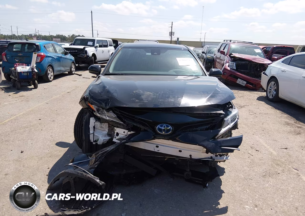 2022 Toyota Camry Le Hybrid VIN:4T1C31AK4NU586188 - 12