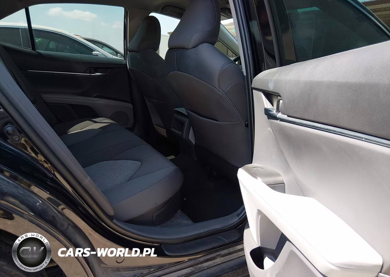 2022 Toyota Camry Le Hybrid VIN:4T1C31AK4NU586188 - 8