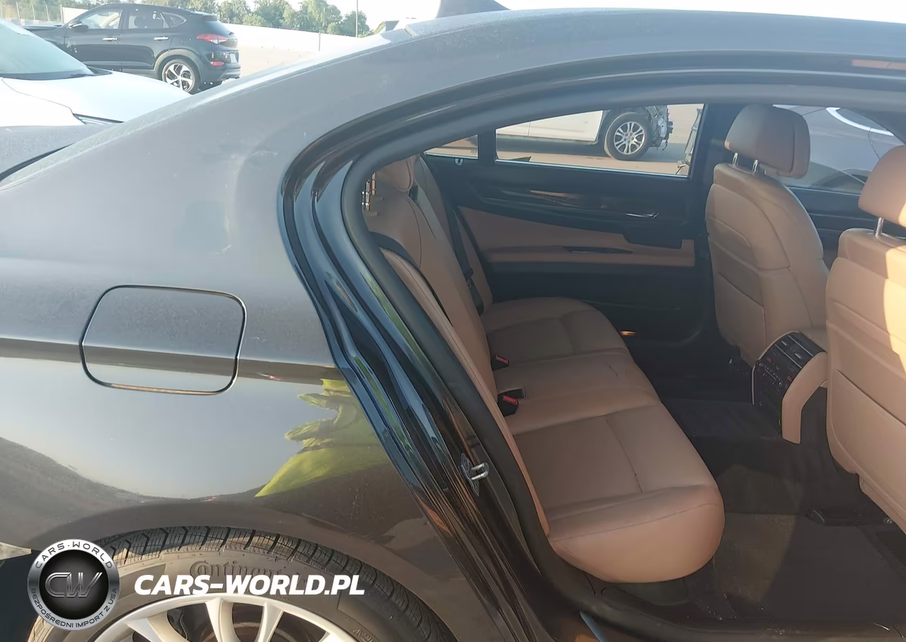 2014 BMW Alpina B7 xDrive VIN:WBAYF8C5XED653231 - 8