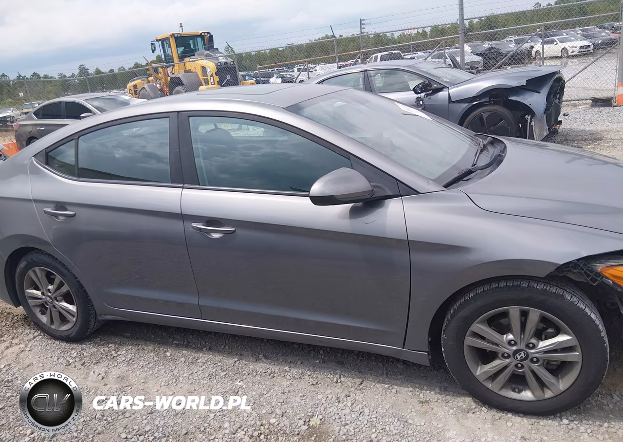 2018 Hyundai Elantra Value Edition VIN:5NPD84LF3JH273889 - 13