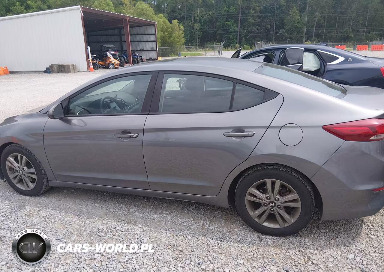 2018 Hyundai Elantra Value Edition VIN:5NPD84LF3JH273889 - 14