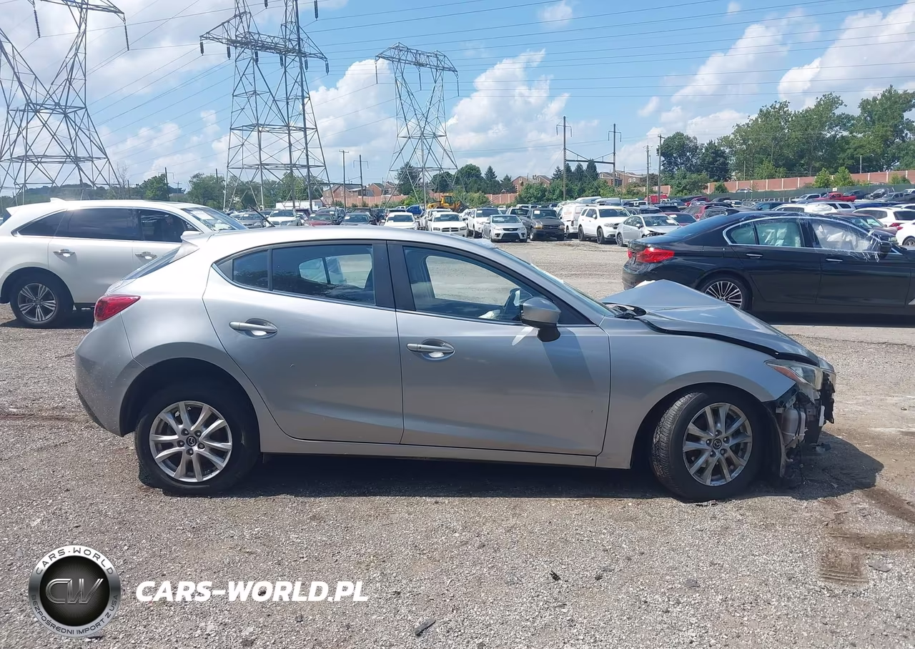 2016 Mazda Mazda3 I Touring VIN:JM1BM1L72G1344428 - 13