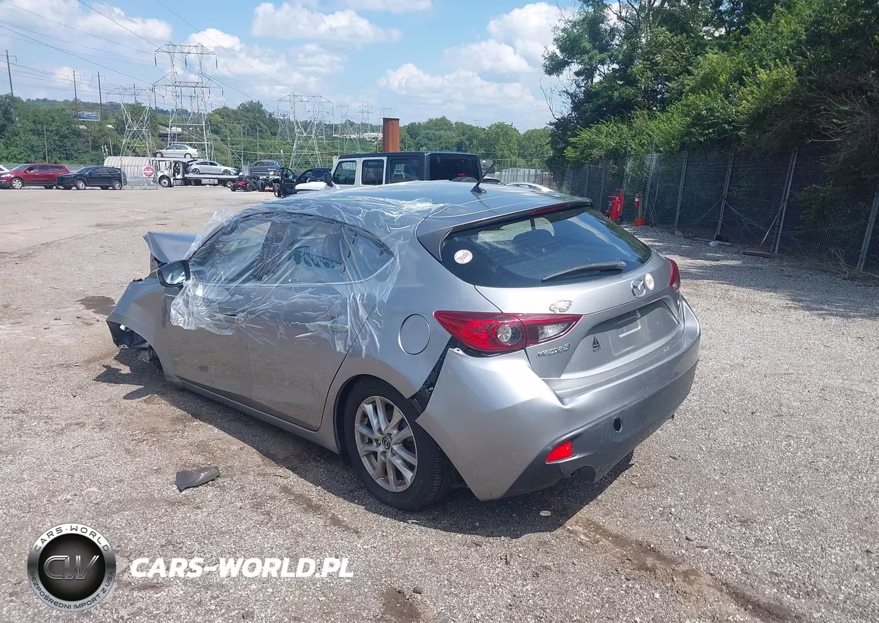 2016 Mazda Mazda3 I Touring VIN:JM1BM1L72G1344428 - 3