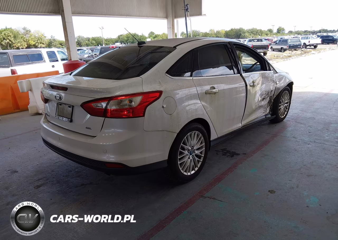 2012 Ford Focus Sel VIN:1FAHP3H23CL288062 - 4