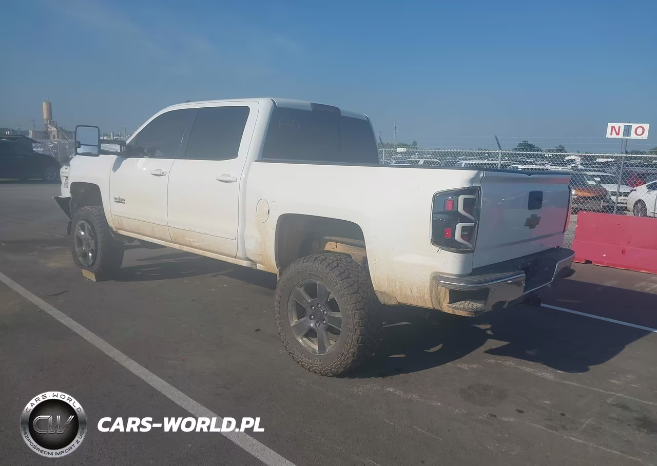 2017 Chevrolet Silverado 1500 Lt VIN:3GCUKREC9HG106473 - 3