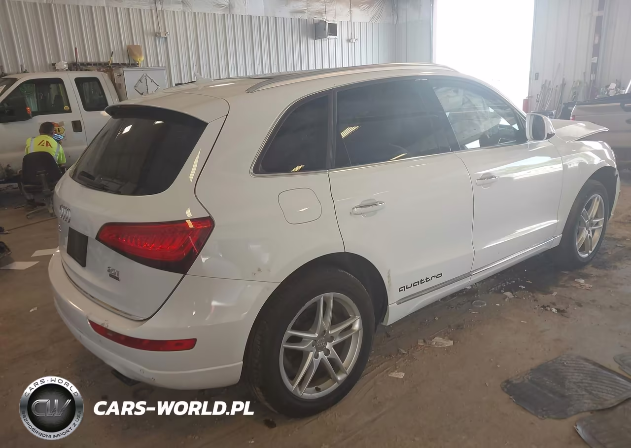 2016 Audi Q5 2.0T Premium VIN:WA1L2AFP5GA107786 - 4