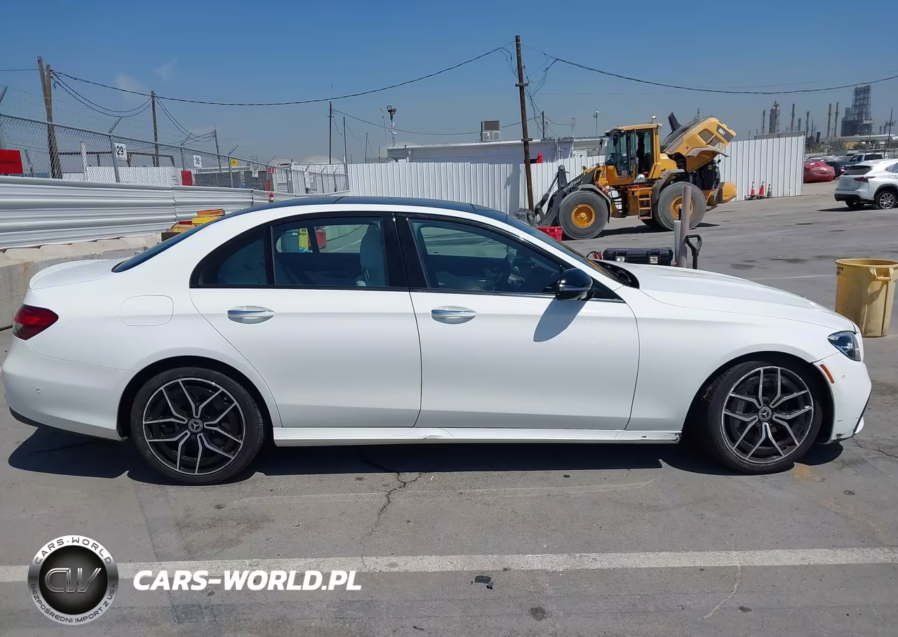 2022 Mercedes-Benz E 450 4Matic VIN:W1KZF5KB7NB012584 - 13