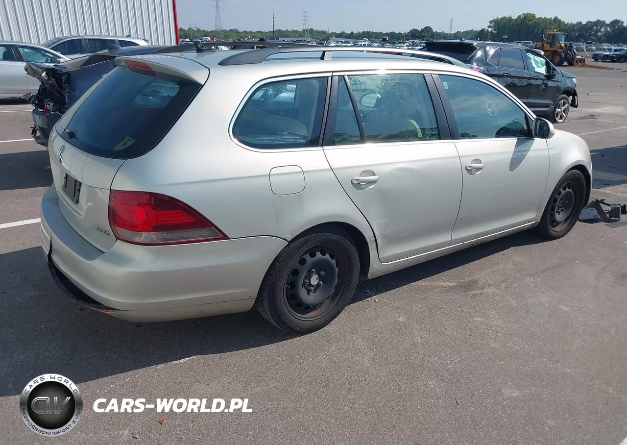2010 Volkswagen Jetta Se VIN:3VWPX7AJXAM634986 - 4