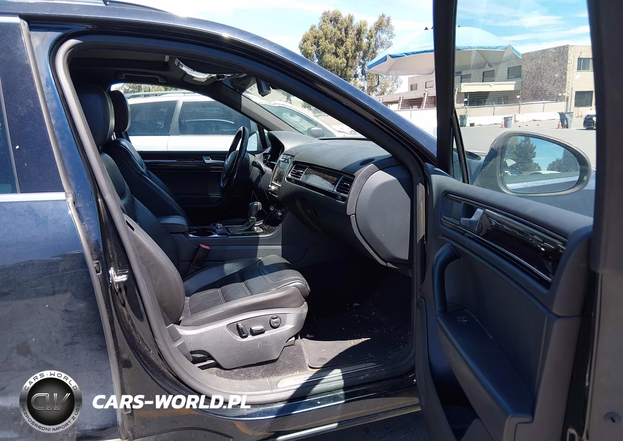 2014 Volkswagen Touareg X VIN:WVGEP9BPXED014886 - 5