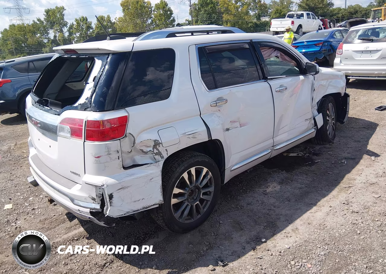 2016 GMC Terrain Denali VIN:2GKFLVE33G6142995 - 4