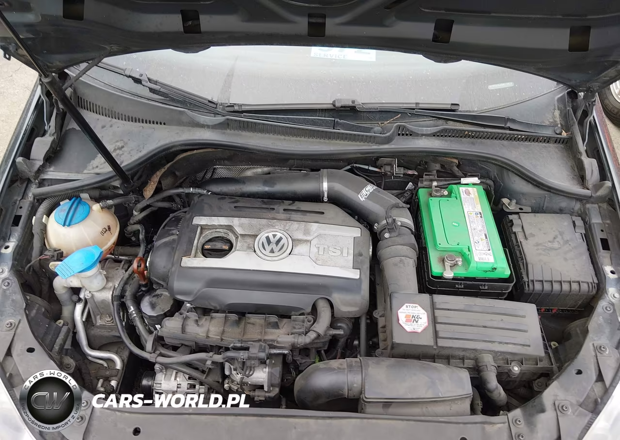 2011 Volkswagen Gti 2-Door VIN:WVWFD7AJ2BW173419 - 10