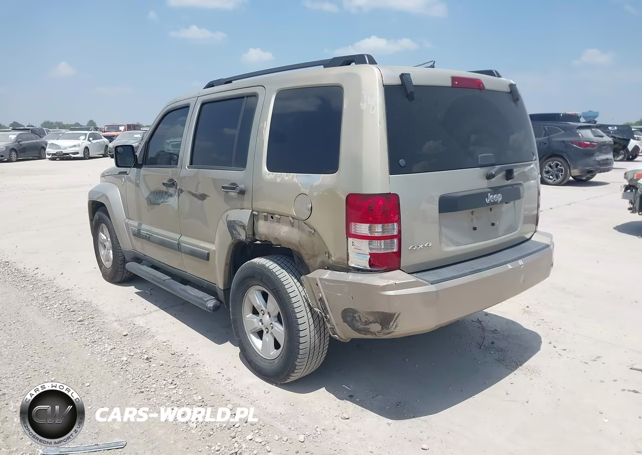 2010 Jeep Liberty Sport VIN:1J4PN2GK8AW136498 - 3