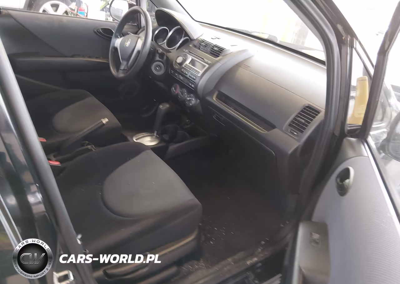 2007 Honda Fit VIN:JHMGD38457S062650 - 5