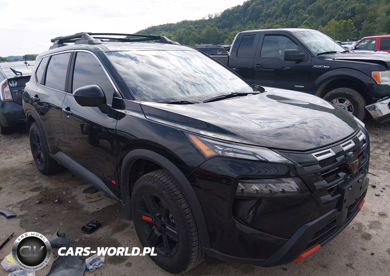 2026 Nissan Rogue Rock Creek