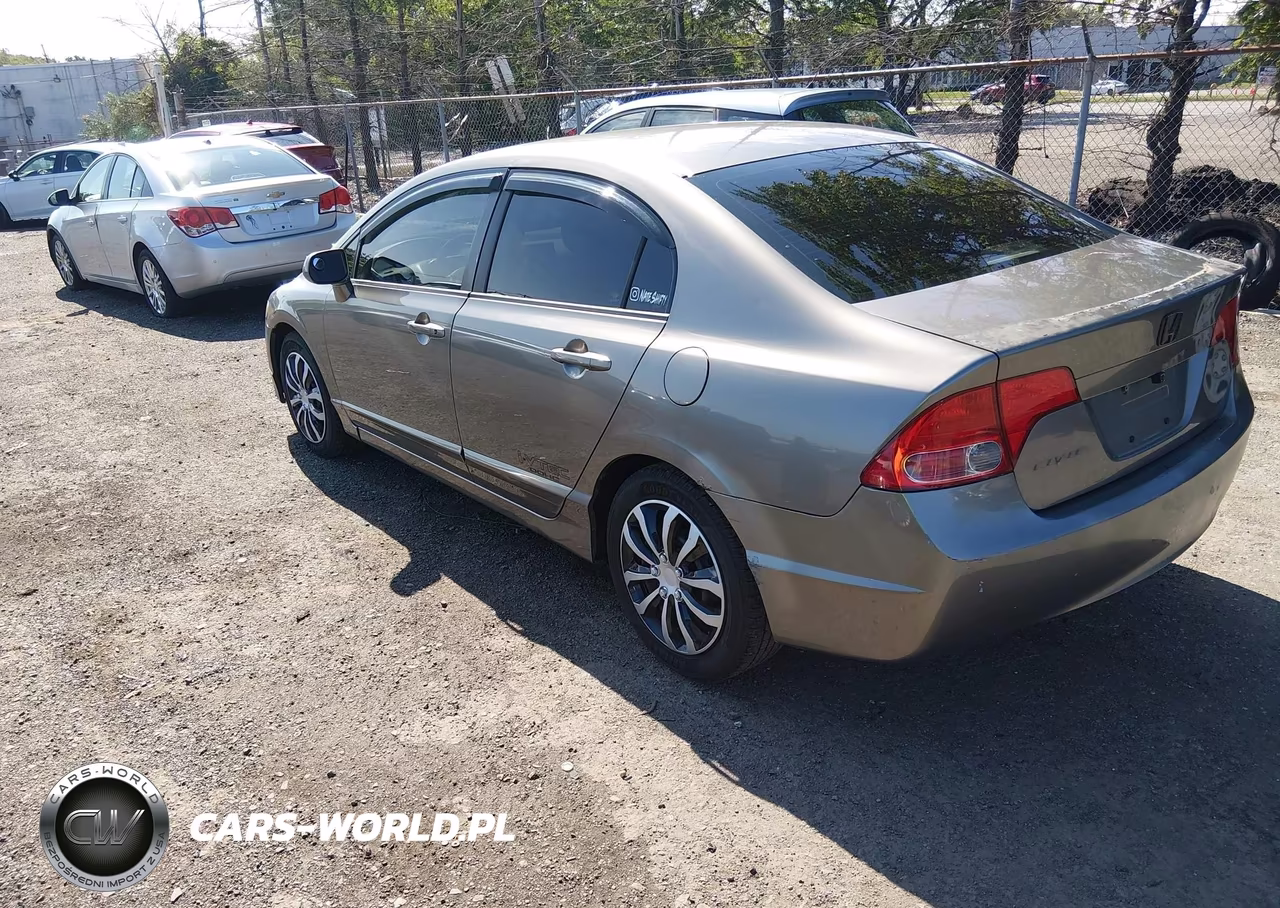 2007 Honda Civic Lx VIN:1HGFA16517L090513 - 3