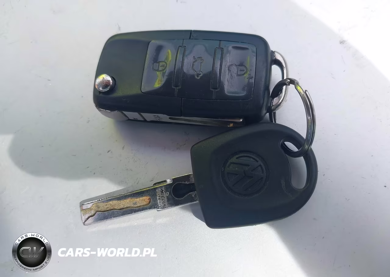 2008 Volkswagen Gti VIN:WVWEV71K38W025287 - 11